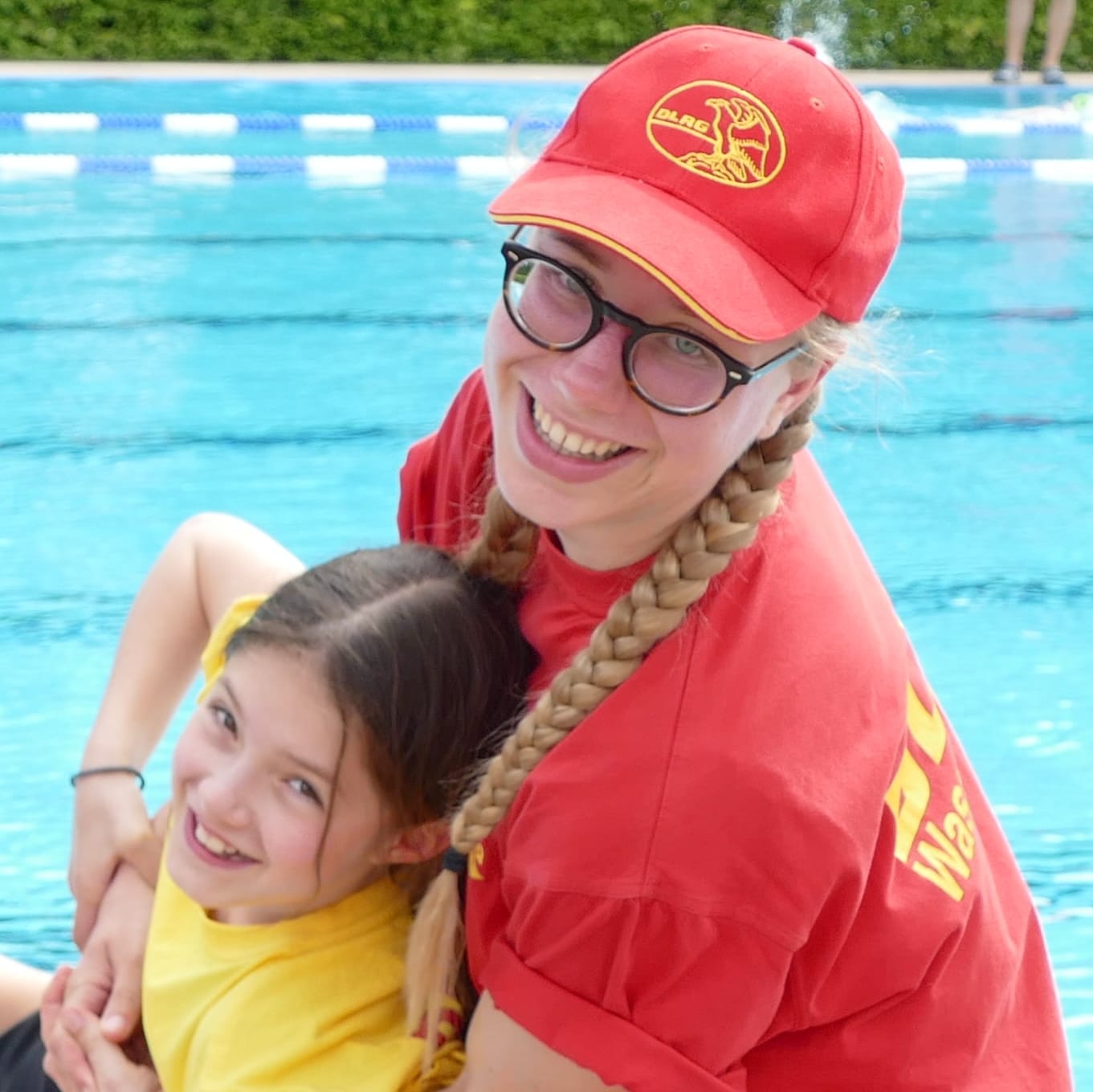 DLRG Kind und Rettungsschwimmer
